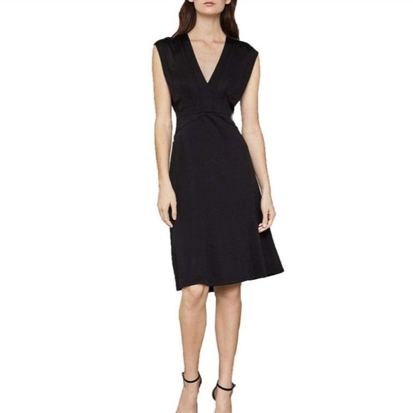 *NWT* BCBGMaxAzria Black Cap-Sleeve V-Neck A-Line Dress - Size XXS - Picture 2 of 15